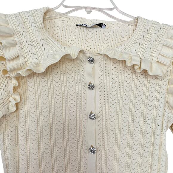 Zara Cream Ruffle Collar Knit Crystal Jewel Button Cardigan Sweater Size Medium - Picture 4 of 9